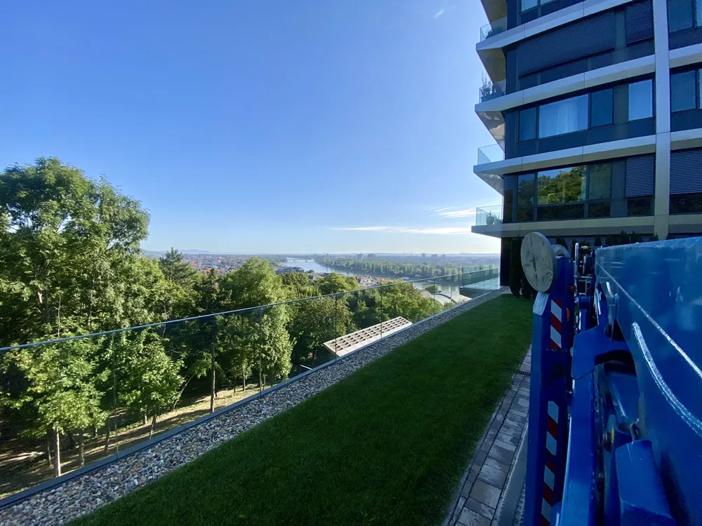 Kosaras emelőgépes munkák